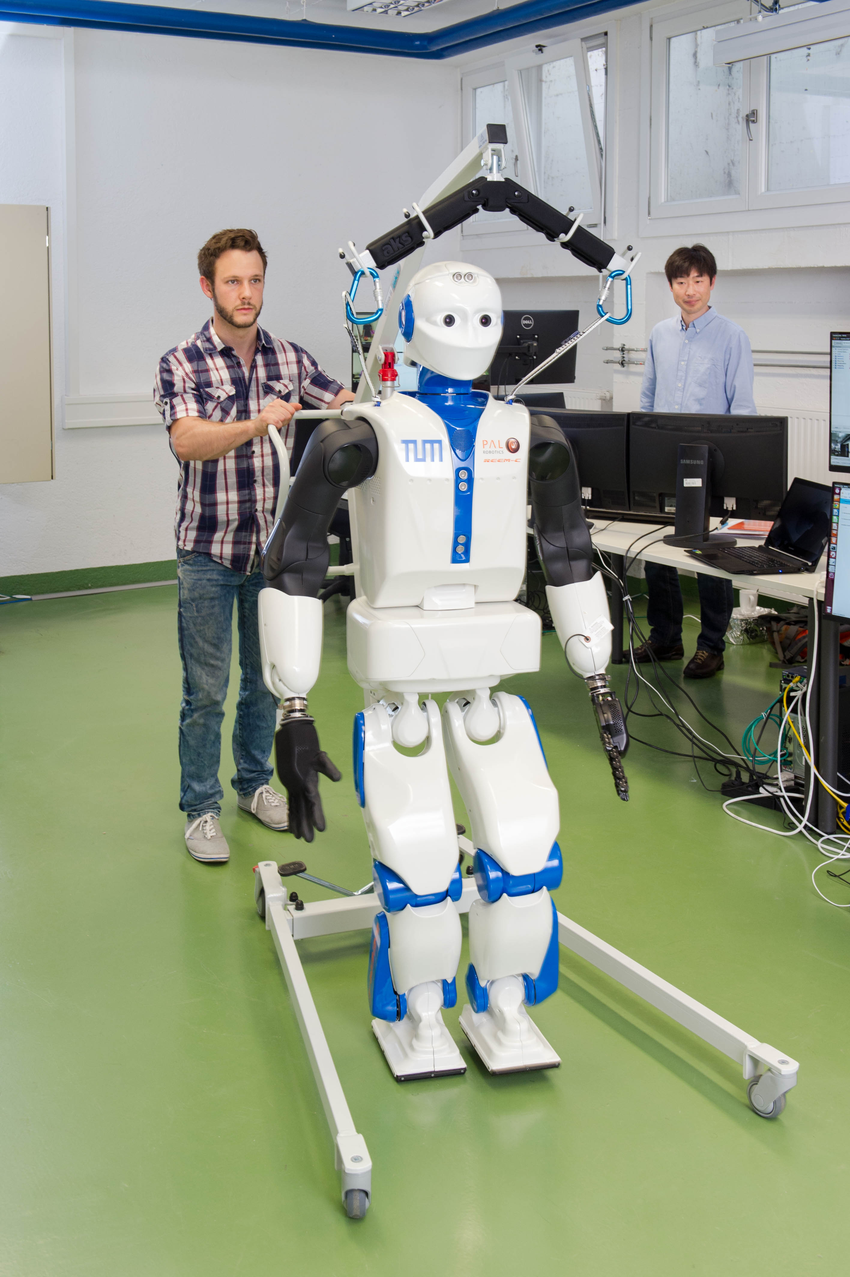 Født suppe dreng French-German Conference on Humanoid and Legged Robots - HLR2018 -  Lehrstuhl für Kognitive Systeme